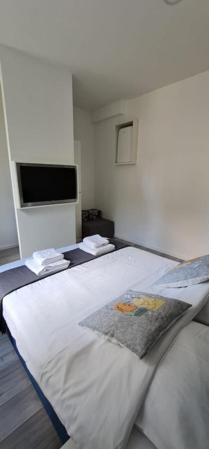 Mika Apartment And Studios Zagreb Eksteriør bilde
